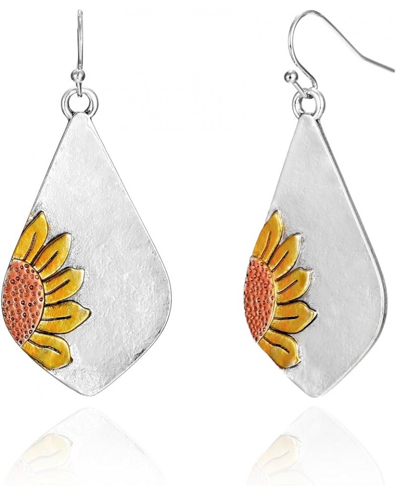 Retro Bohemian Flower Earrings Silver Boho Ethnic Dangle Earrings Sunflower Tulip Ivy Earrings for Women Girls Handmade Bohem...