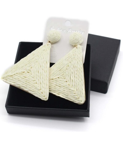 Raffia Drop Earrings for Women,Boho Drop Handmade Straw Earrings,Triangle Dangle Drop Earrings for Girl Creamywhite $5.71 Ear...